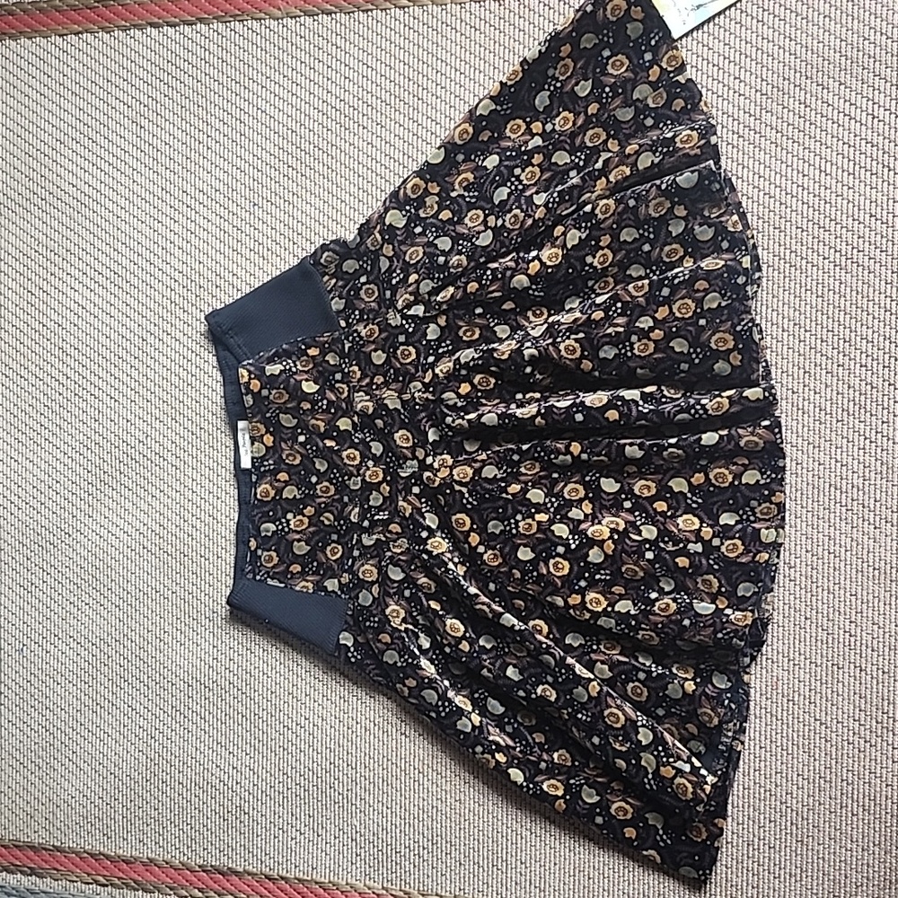 Vintage Free People Skirt Womens Black Velvet Floral Elastic size 8